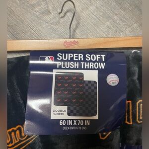 Baltimore Orioles super soft faux fur throw 60”x70”